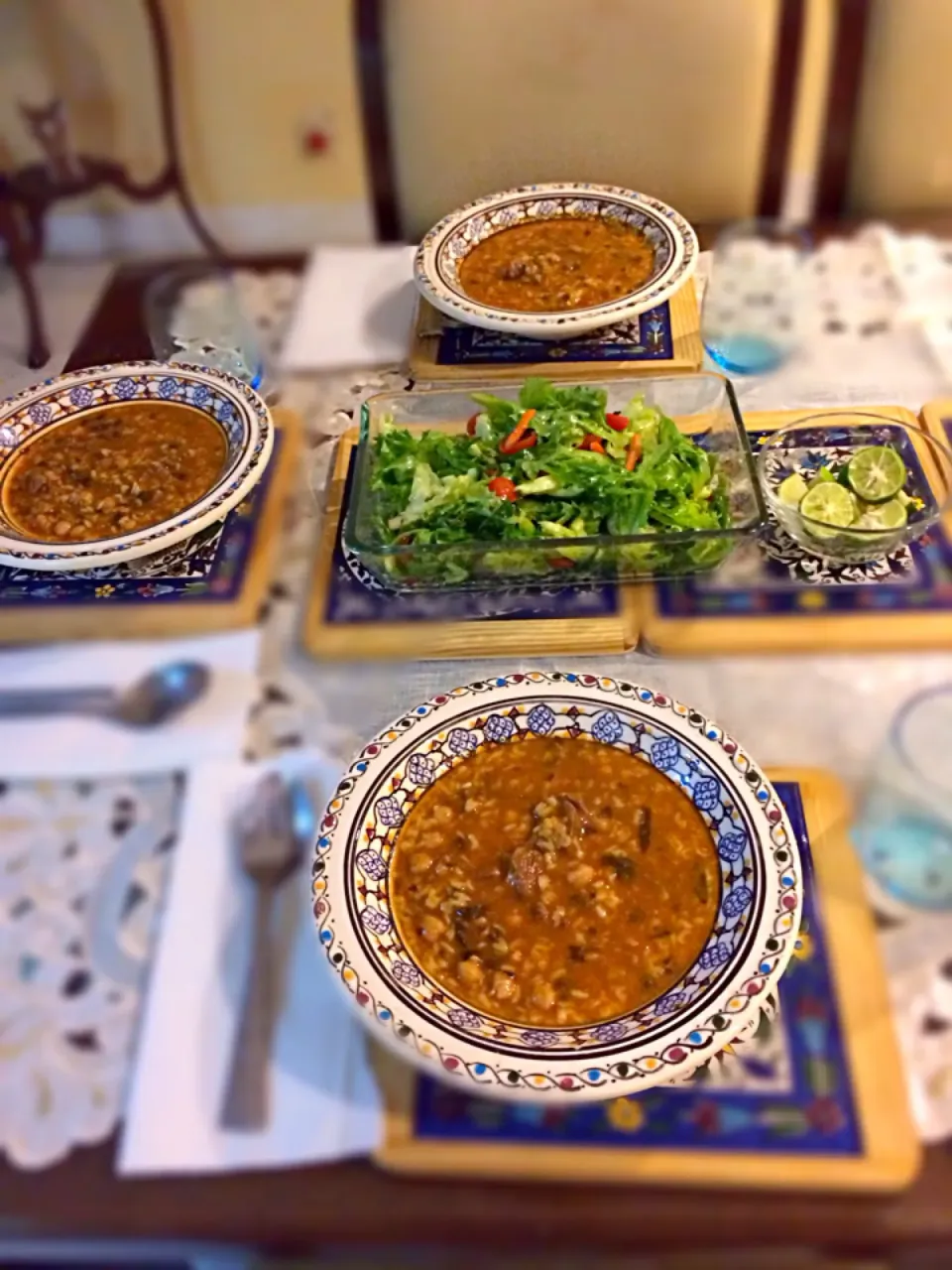 Traditional Chorba Soup + Salad|Ismahan Khanさん