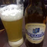 Snapdishの料理写真:Hoegaarden ヒューガルデンホワイト|Rina  Tanakaさん