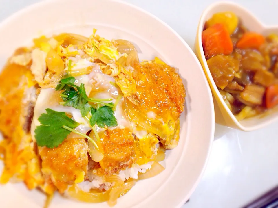 カツ丼、ミニカレーうどん|まーゆー♡さん