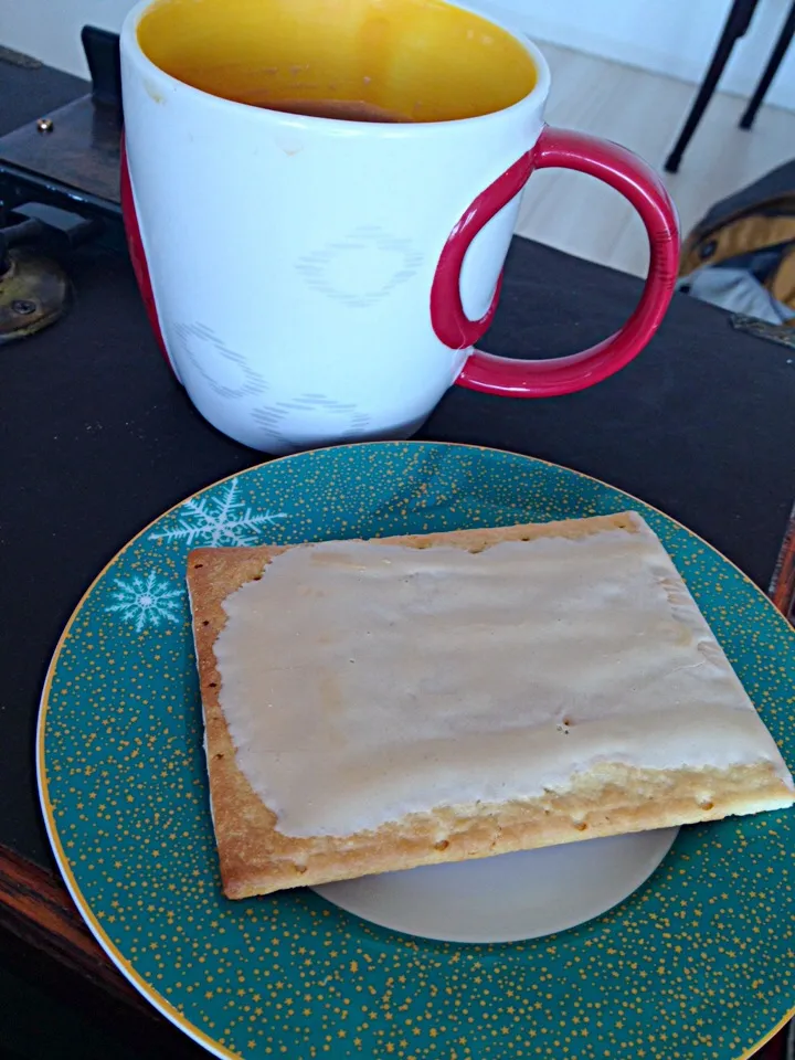 Brown sugar cinnamon poptart|lauren shannonさん