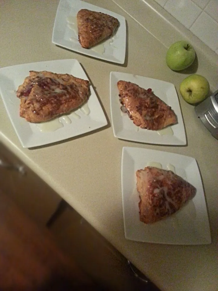 apple+cranberry+walnut turnovers|Amanda Dawn Weinertさん