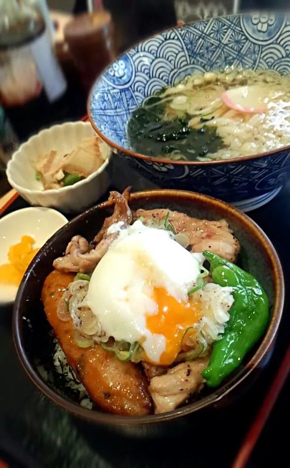 ねぎ塩焼鳥丼　うどんセット|平原知宏さん