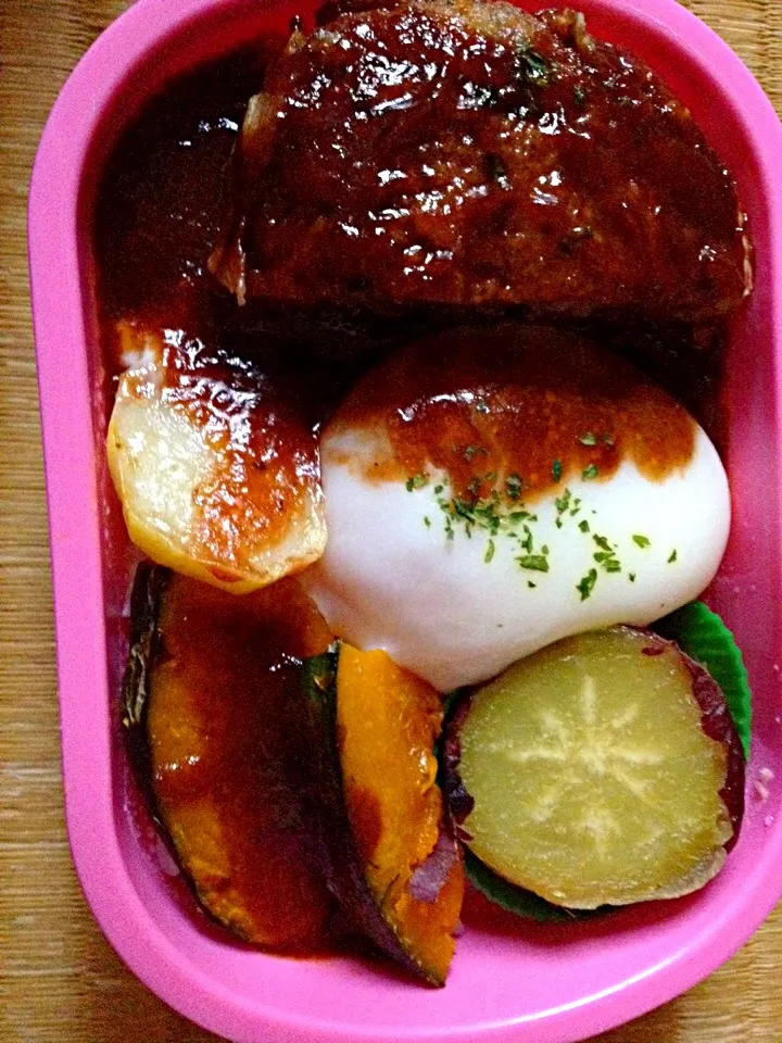 幼稚園のお弁当 11/27⁂ガッツリ😁ロコモコ風⁂|5児のママさん