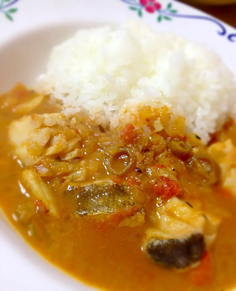 タラのフィッシュカレー|でおでおさん