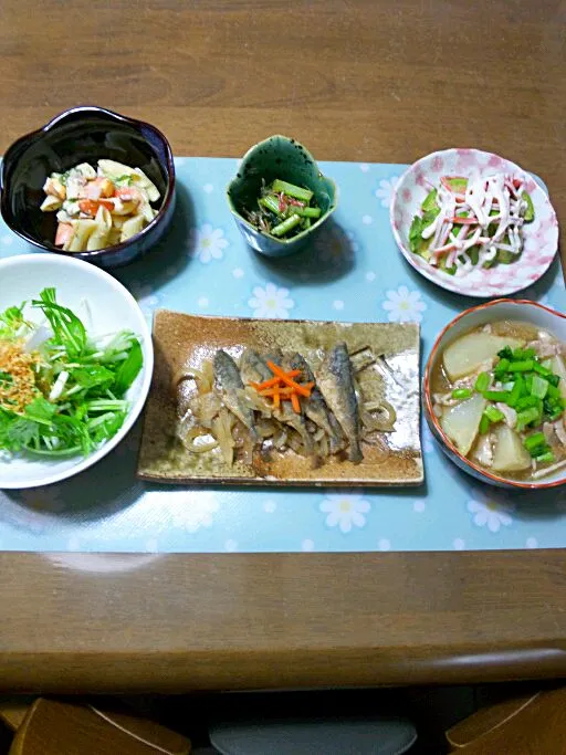 鯵の南蛮漬けとかぶの豚肉あんかけとマカロニサラダとアボカドと水菜のオニオンフライかけ|モリモリさん