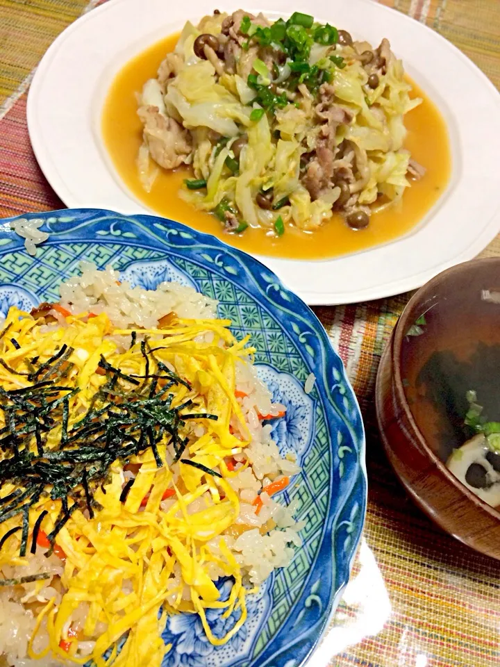 ちらし寿司☆豚肉とキャベツの味噌炒め☆すまし汁|Naaさん