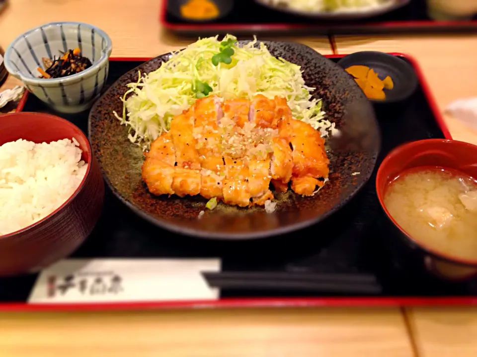 Snapdishの料理写真:ネギ塩ダレチキン南蛮定食|きょろさん