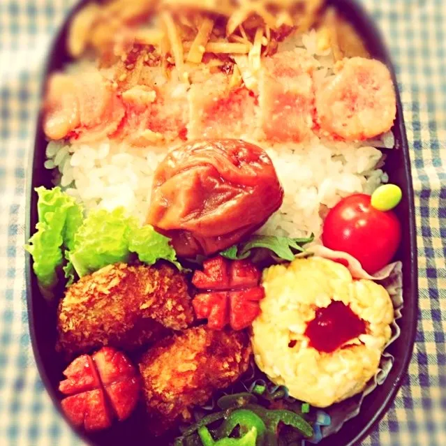 Snapdishの料理写真:旦那さんのお弁当 o(^▽^)o2013.11.27|ラパンママさん