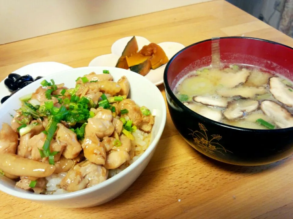 鶏の照り焼き丼|Yuka Hatagさん