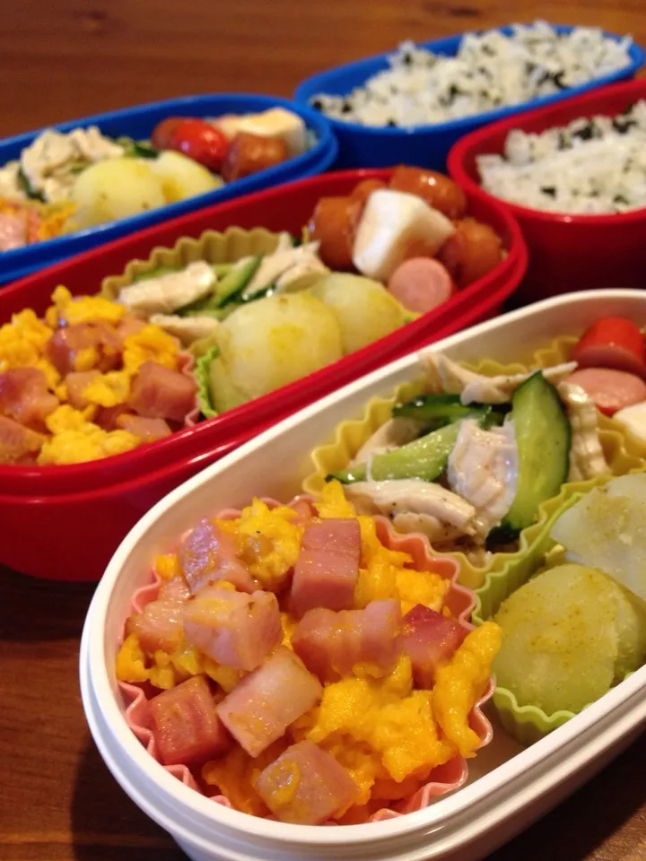 Snapdishの料理写真:11/29の弁当 3人分！|yoneさん