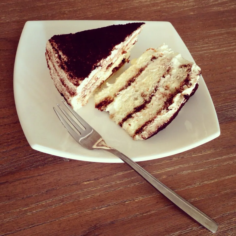 Tiramisu Bday cake for my love ❤️|sepidehさん