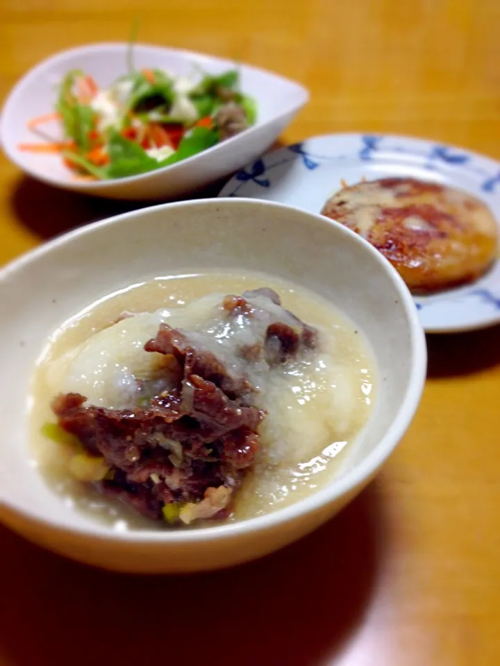 牛肉の味噌煮ふわふわ長芋がけ・いももちチーズ・ガーリックヨーグルトサラダ|さちこ(さがねっち)さん