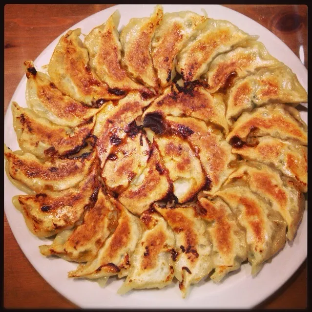 餃子焼きました☻|ひとみさん