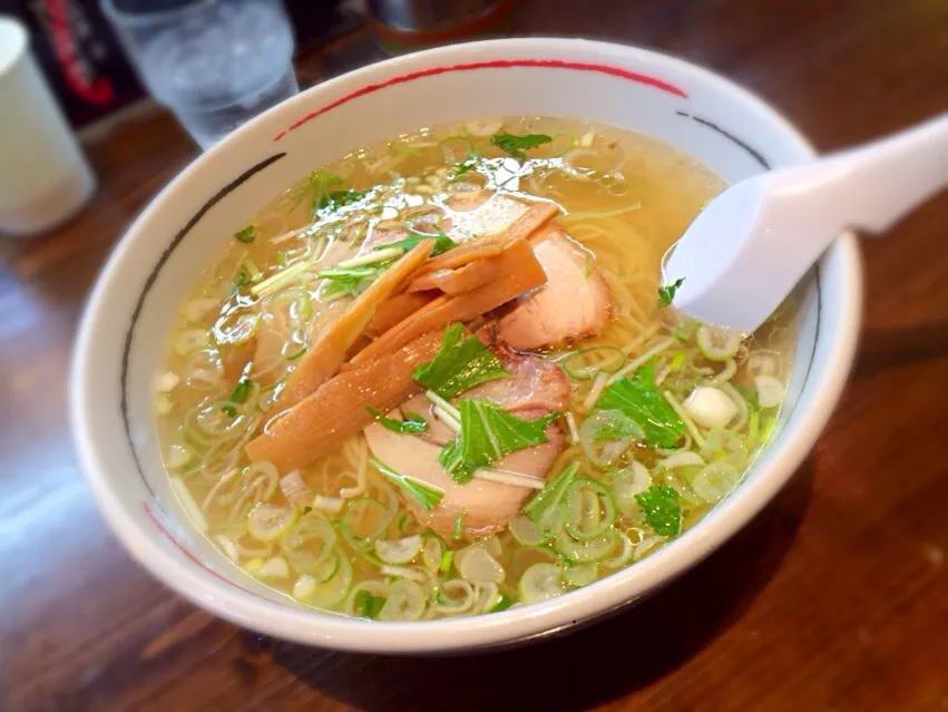 函館あじさい 塩ラーメン|みどりさん