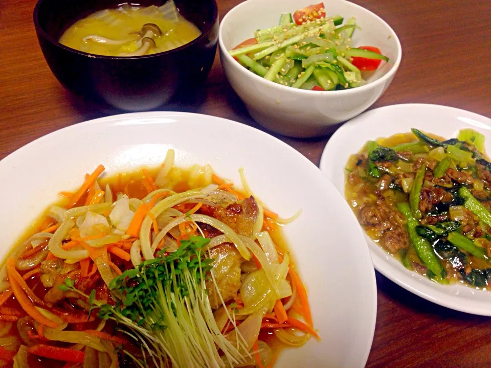 鶏肉のオイル焼きと小松菜の中華炒めと白菜サラダ|あやかさん