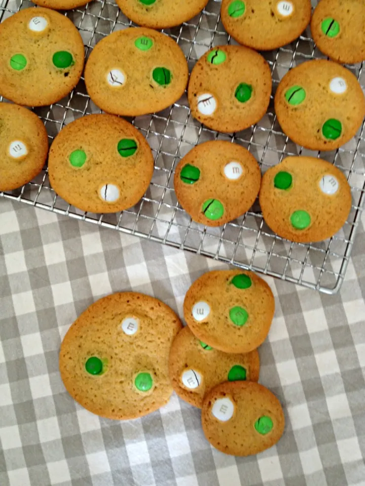 Green mint M&M cookies|12Dragonさん