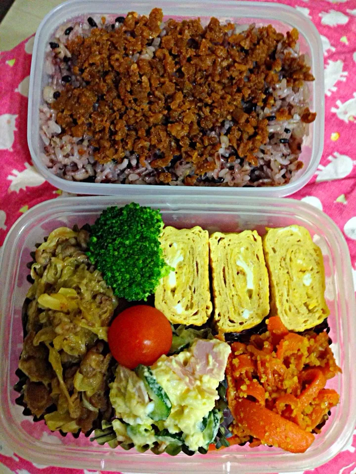 Snapdishの料理写真:旦那はん弁当♡|みっつさん