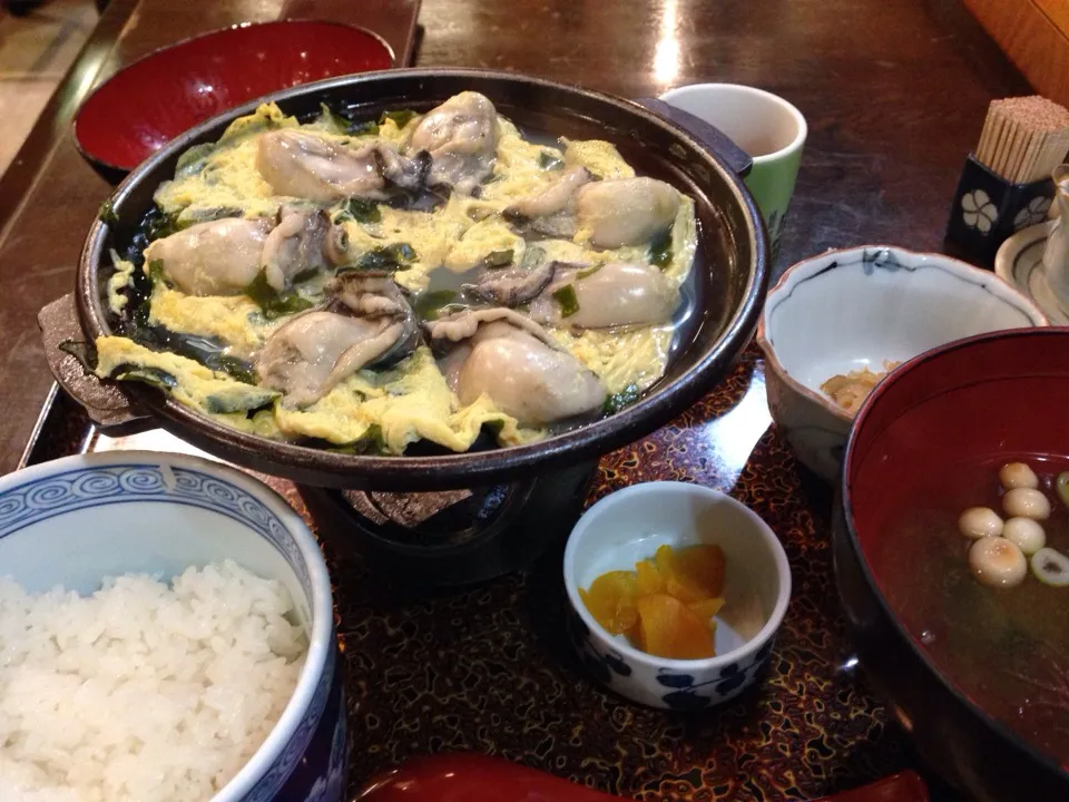 盛岡駅   牡蠣たまごとじ定食|youさん