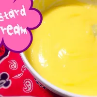 Snapdishの料理写真:Custard creamんぐ‼︎|M!NAM!さん