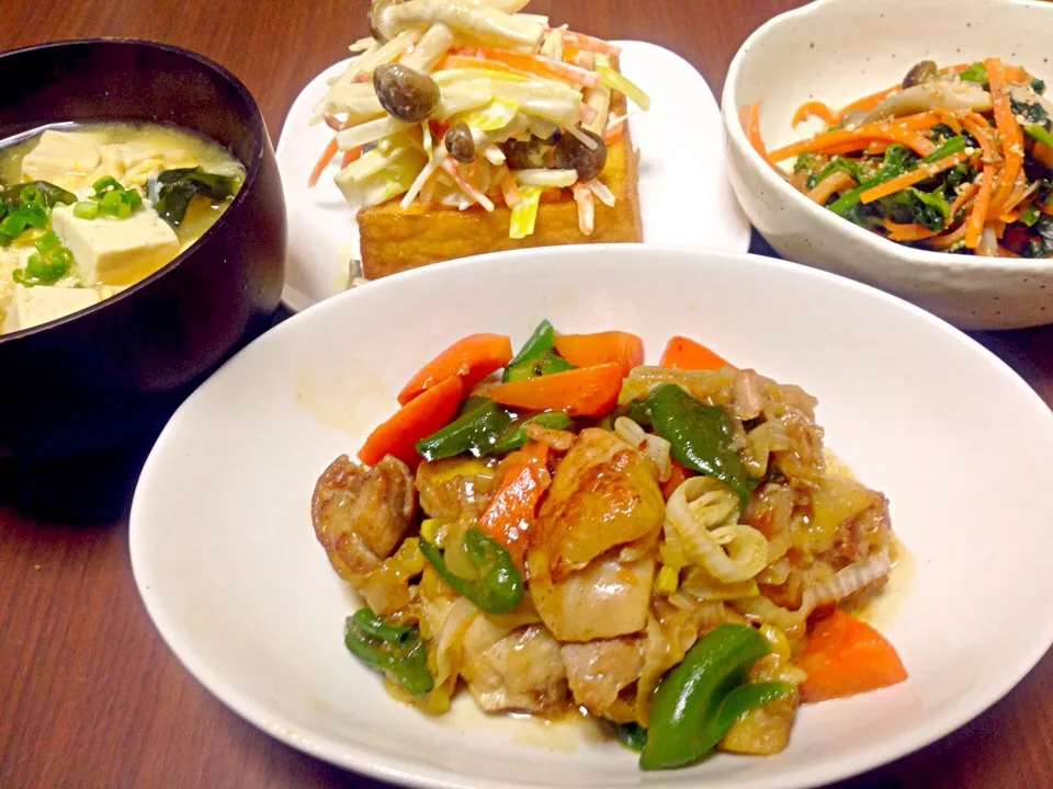 鶏肉の中華炒めとほうれん草のおひたしと厚揚げの八千草焼き|あやかさん