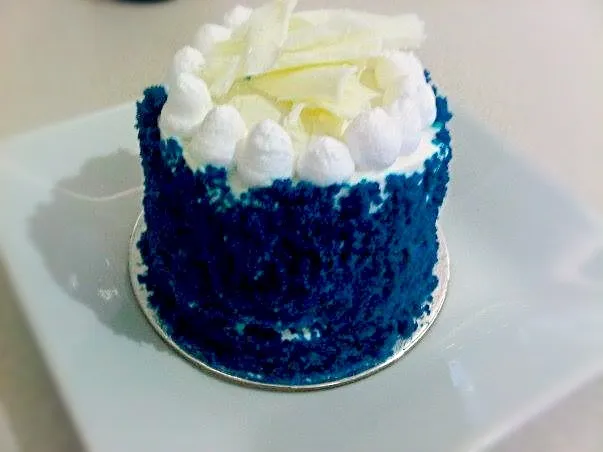 Blue Velvet Cake!|iamfem05さん