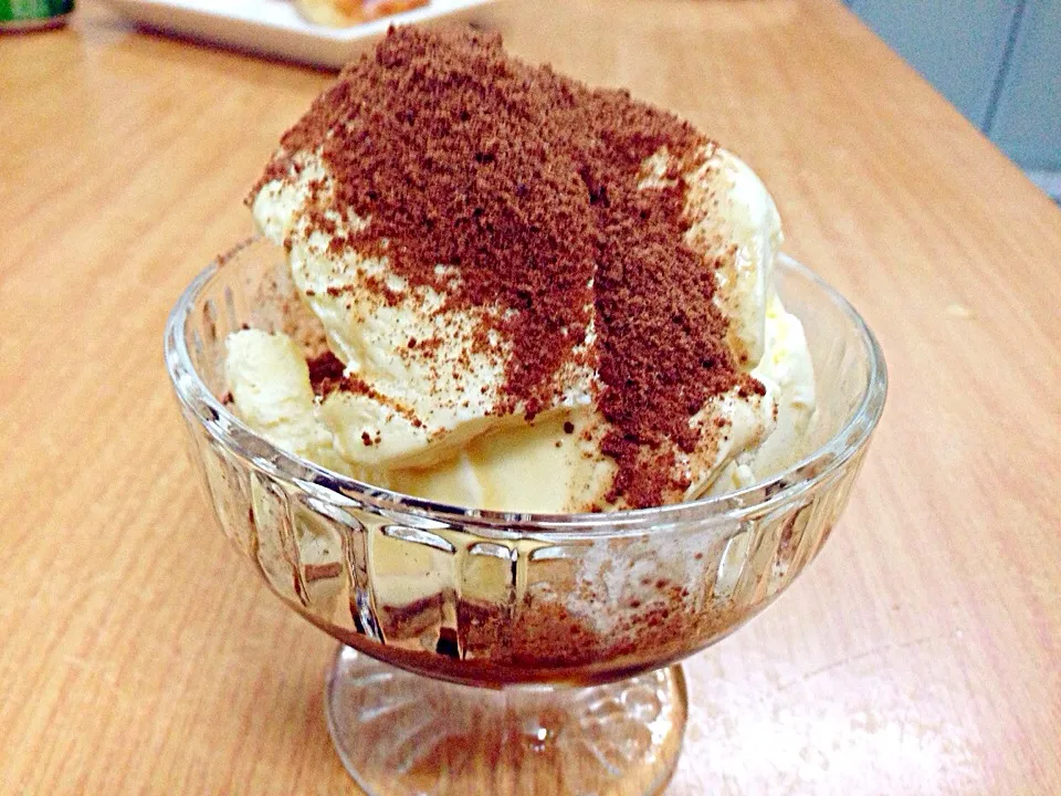 Vanilla Ice-cream served with Kahlua & Milo|Cerisseさん