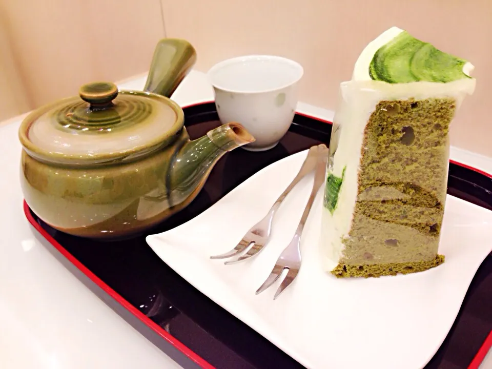 抹茶蛋糕🍵🍰🍃|PeonyYanさん