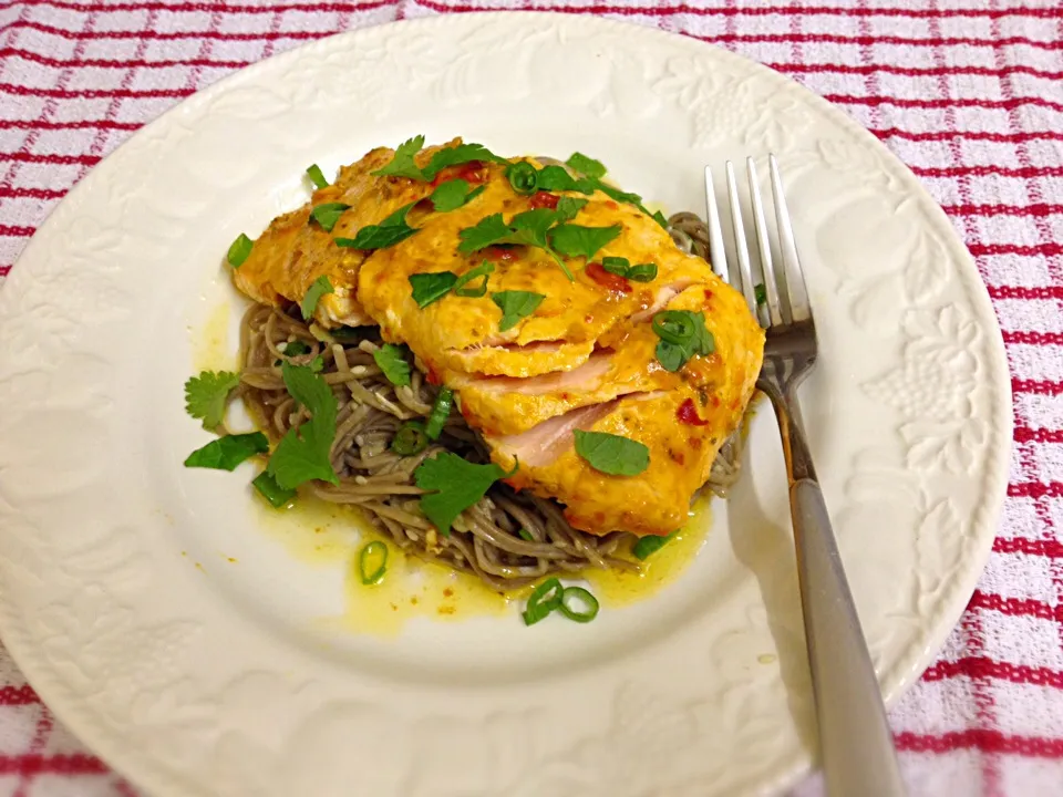 Pan fried Thai Red Curry Salmon with Sesame Ginger Soba Noodles|Steve Pountneyさん