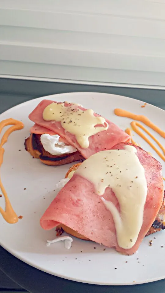 Failed egg benedict :<|Christine Liさん