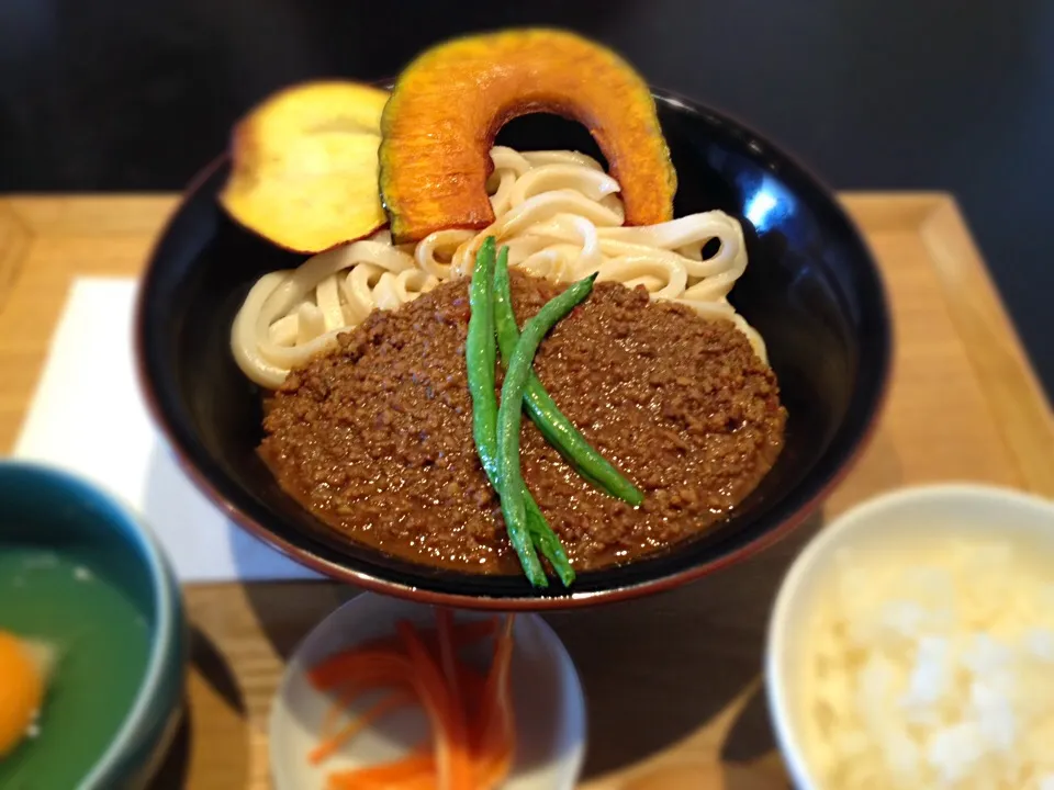 Snapdishの料理写真:キーマカレーうどん|buhizouさん