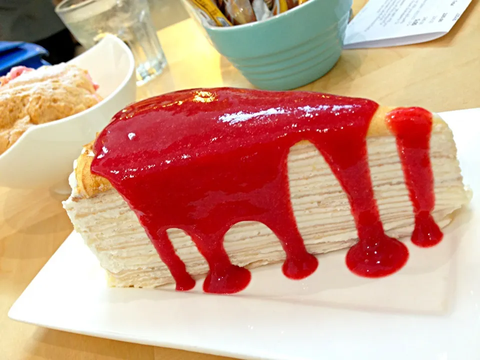 Strawberry crape cake|PhUnGさん