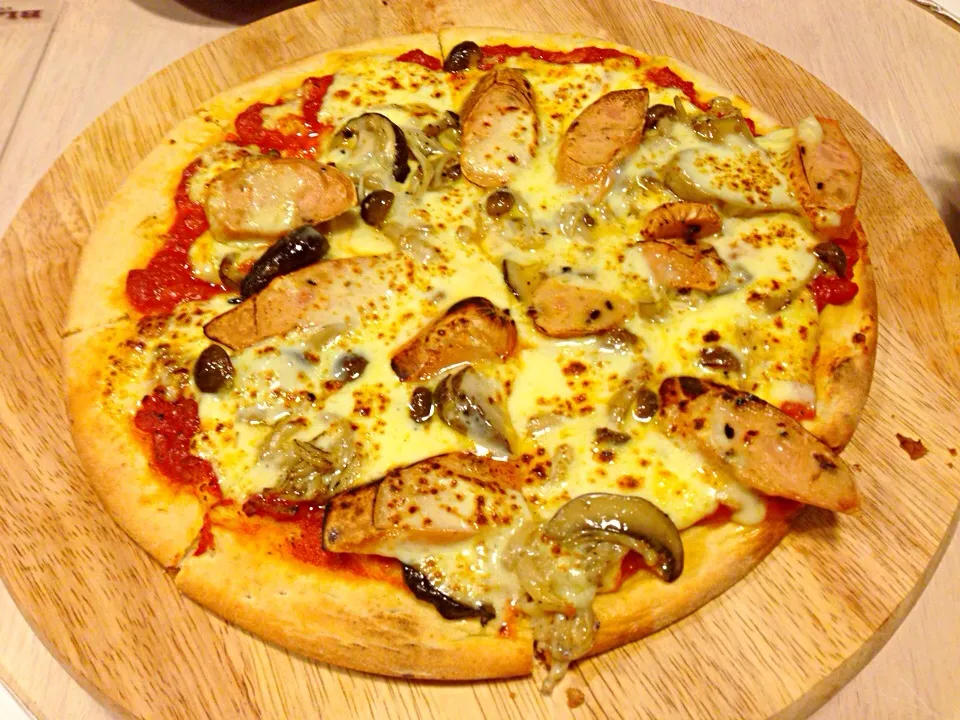 Mushroom & Sausage Pizza|Cerisseさん