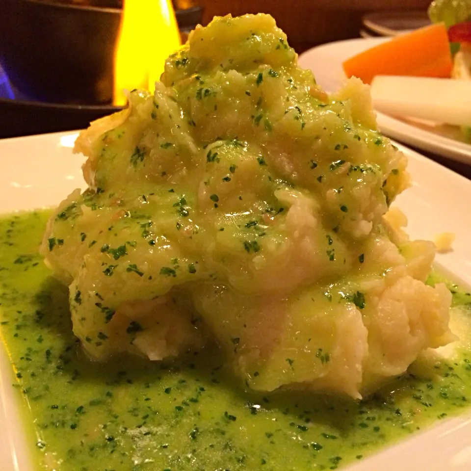 Snapdishの料理写真:Garlic mash mmm|Sarah Everitt Furuyaさん