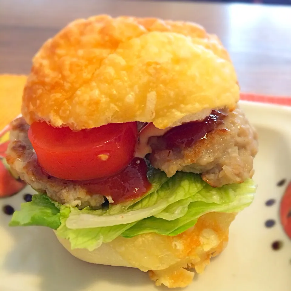 Snapdishの料理写真:Mini chicken "tsukune" burger|Junya Tanakaさん