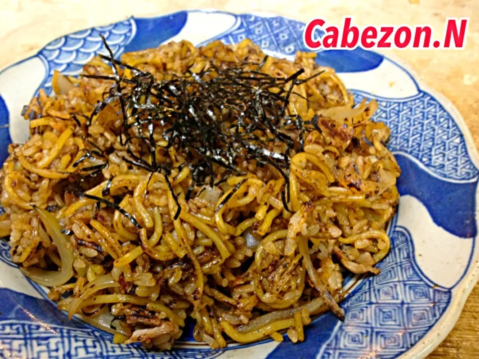 今日の賄い  ビールのつまみオリジナルソバめし|Cabezon.Nakamuraさん