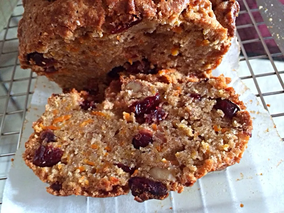 Carrot walnut and cranberry loaf|Ong Sor Fernさん