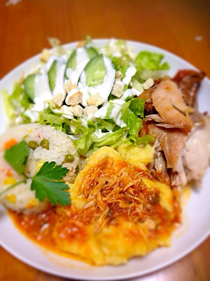 Arroz temperado, polenta, frango assado e salada - 油ご飯,ポレンタ,ロストチキン, サラダ|Hérica Yamasumiさん