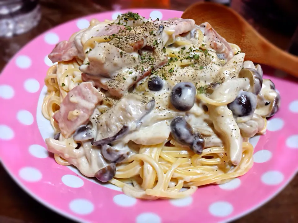 きのことしめじの醤油クリームパスタ|るきあさん