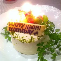 Snapdishの料理写真:お祝いケーキ🎂|ナオさん