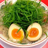 魁力屋  特製九条ねぎ味玉ラーメン|porotanさん