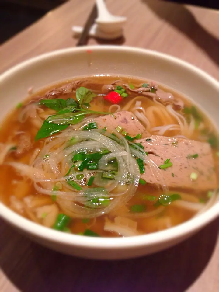 Tonight dinner - Vietnamese beef soup noodle|Mak Toniさん