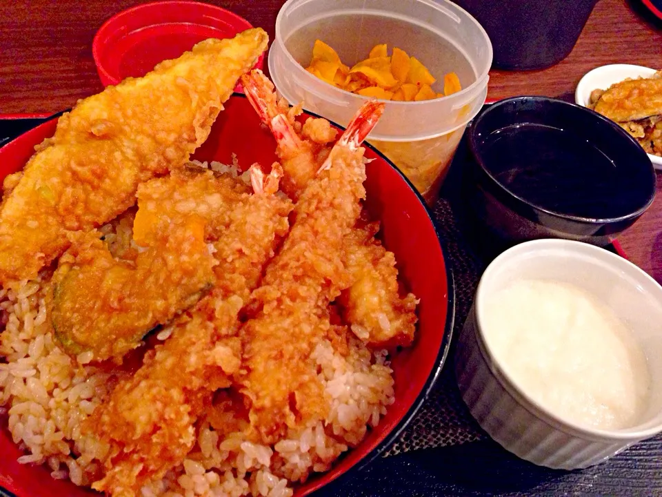 エビ天丼480円|肉大好きさん