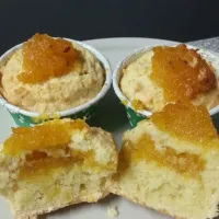 Snapdishの料理写真:coconut cupcakes with pineapple jam|Spidyqueenさん