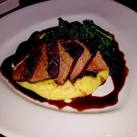 Hanger Steak w. Cheddar Polenta & Kale|AlyssaWrightさん