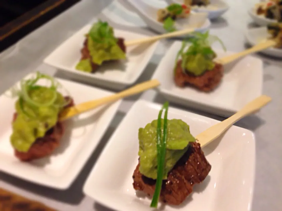 Beef tenderloin & guacamole|willzさん