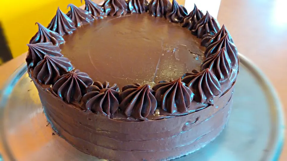 chocolate cake with choc ganache|Owen Ottさん