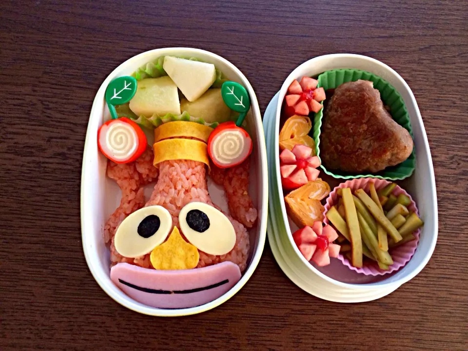 Snapdishの料理写真:ハクション大魔王のつぼ弁当♪|もんちっちさん