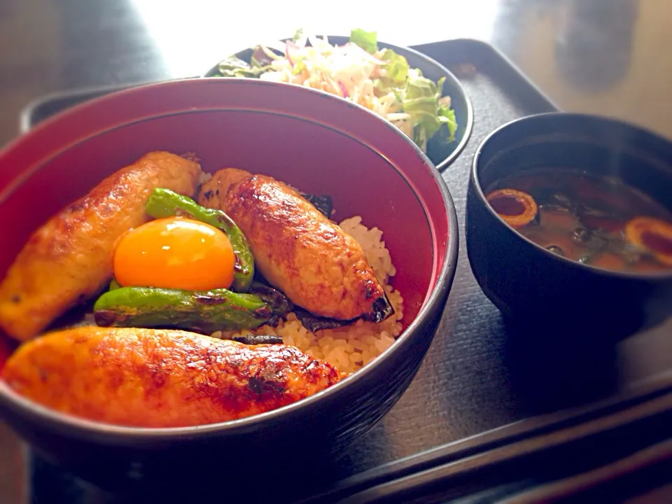 取引先とのランチ。つくね丼|nayuhaさん