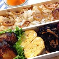 soraちゃんの揚げ蓮根ご飯                 １２月４日のお弁当