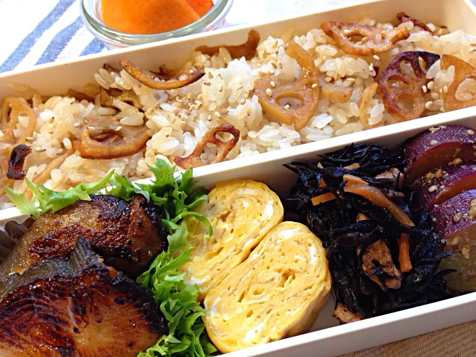 soraちゃんの揚げ蓮根ご飯                 １２月４日のお弁当|azukiさん